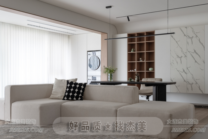 1689172561593752.png 大連裝修潮流趨勢之現(xiàn)代簡約案例賞析典雅素凈溫潤空間2.png